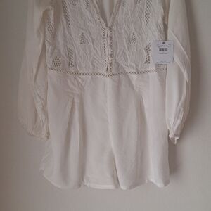 Boho-Inspired Cream Lace Peasant Blouse